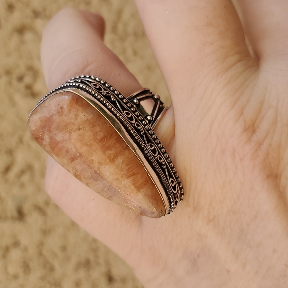 New Oversized Sunstone 925 Silver Statement Ring. - Picture 10 of 15